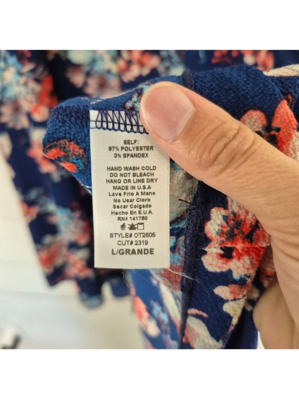 Orange Creek Women's Floral Navy Bell Sleeve Tunic Top - Picture 6 of 6